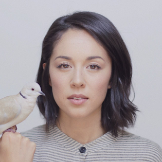 صورة Kina Grannis الشخصية | RvewX